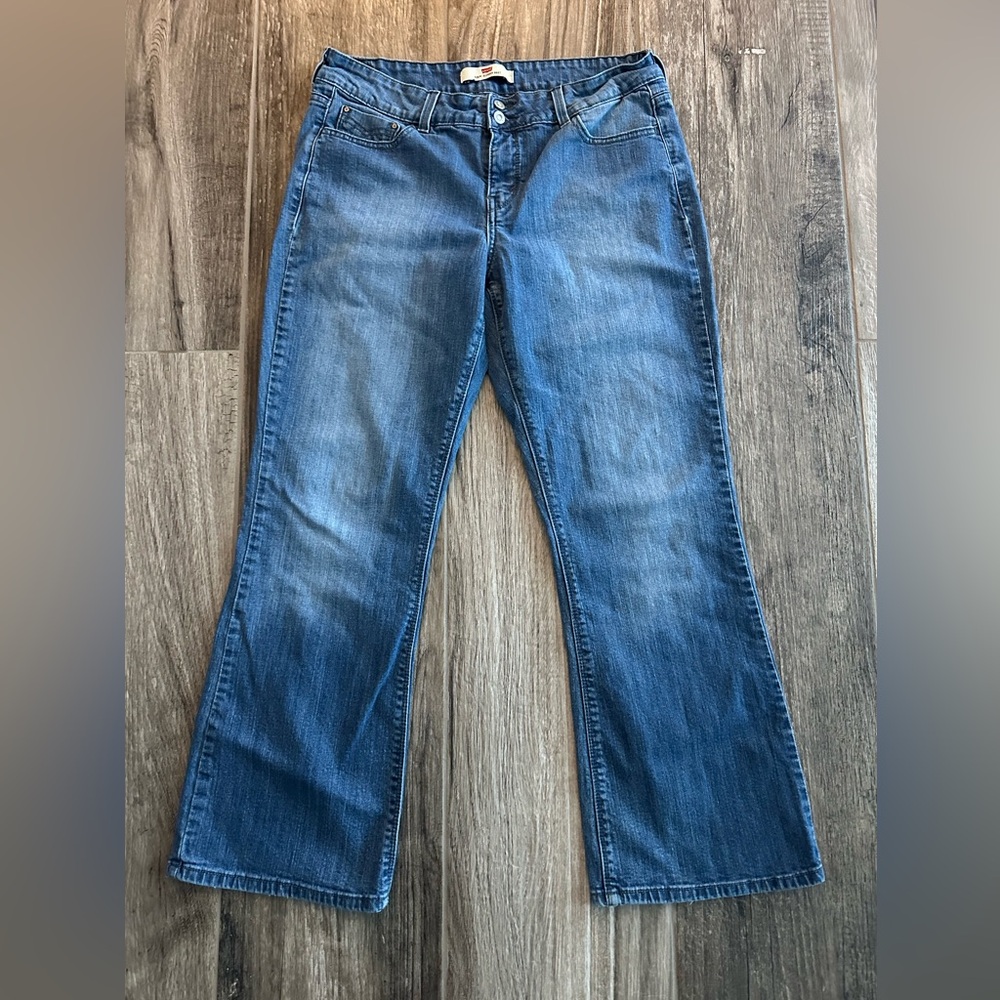 Levi's 526 Slender Boot Jeans